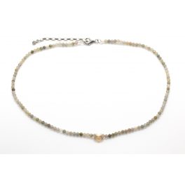   Ezüst nyaklánc labradorit gyöngyökkell és SWAROVSKI csillaggal